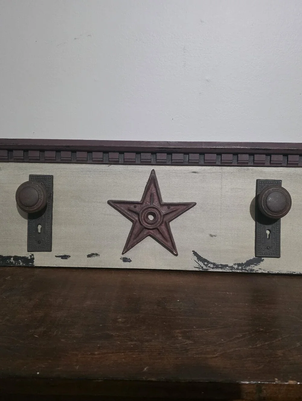 Rustic Primitive Distressed Wall Rack/Shelf